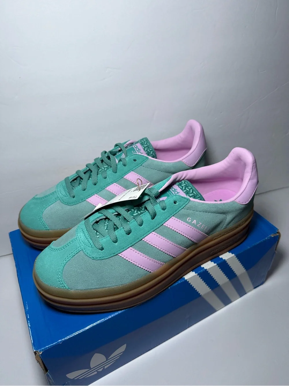 Adidas Gazelle Bold Sneakers Teal / Lilac - Women’s 9 - NWT - Style Code: JS3894